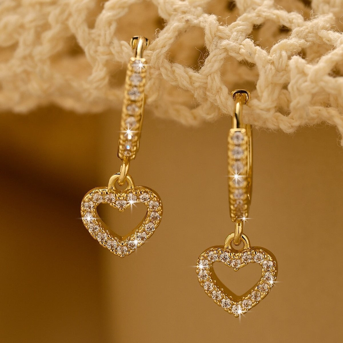 Retro Simple Heart Pendant Earrings